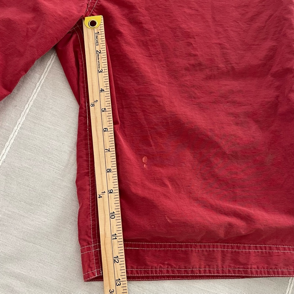 VINTAGE No Boundaries Men's Red Cargo Shorts 32 Y2K Skater Baggy Techwear - Picture 9 of 12